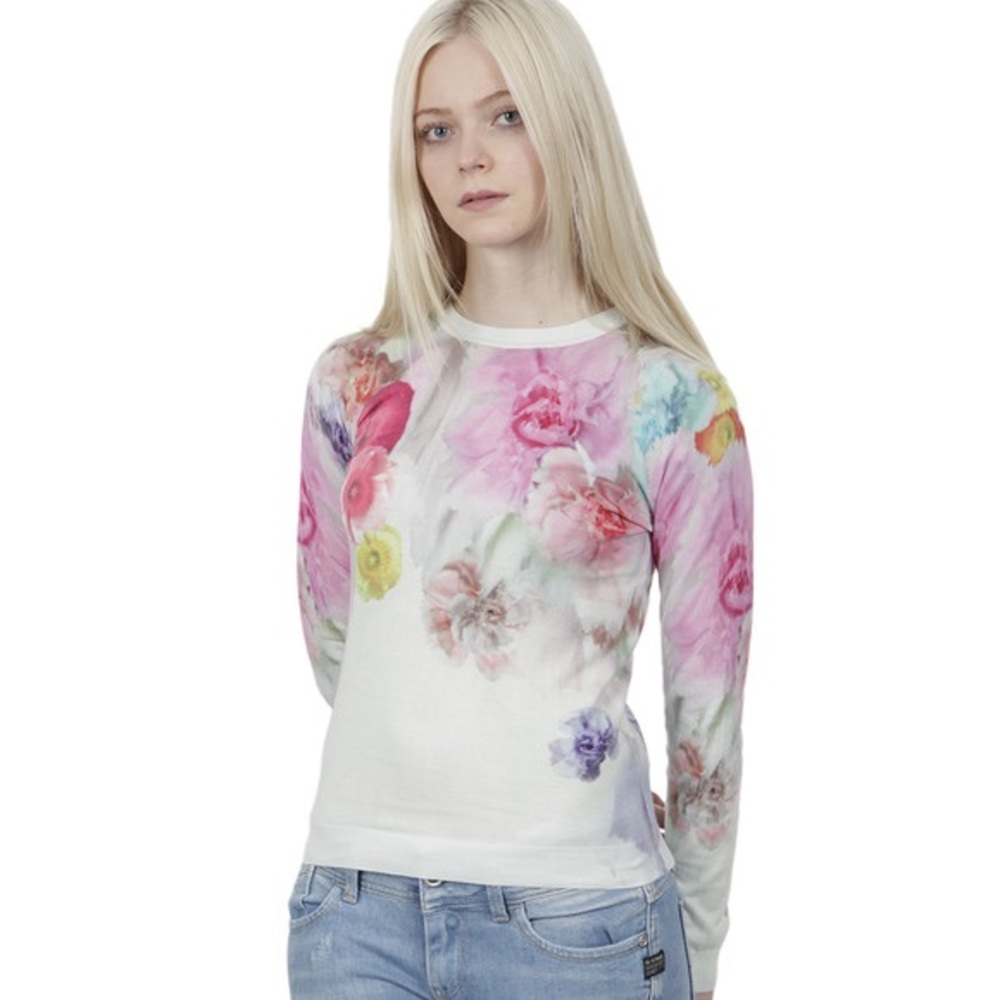 Ted Baker Adiele Sugar Sweet Floral Print Sweater Size Medium